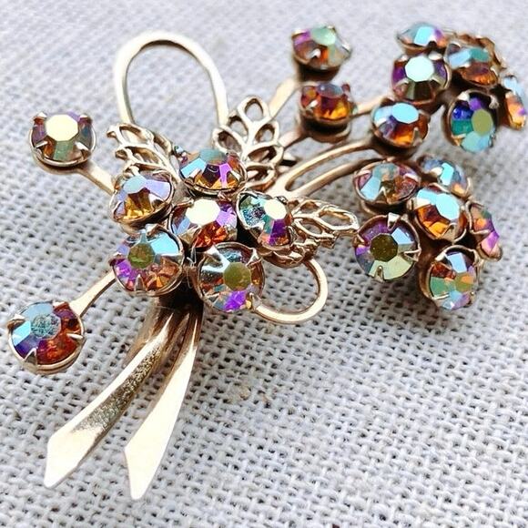 VTG Mid Century Gold Tone Aurora Borealis Rhinestone Floral Brooch Pin 50s 60s - Picture 2 of 9